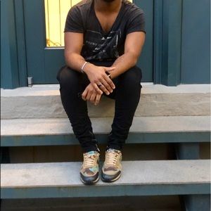 Meet your Posher, Obinna
